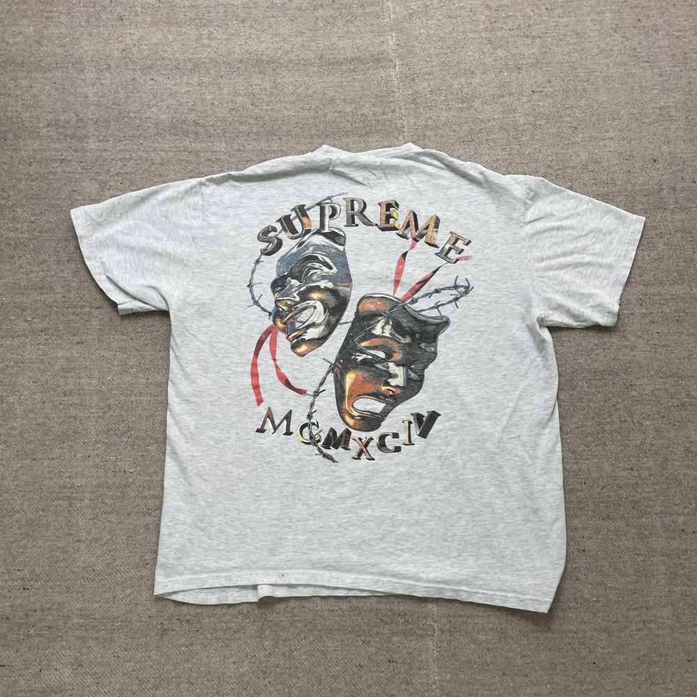 Supreme Laugh Now Tee shirt mens Medium Gray